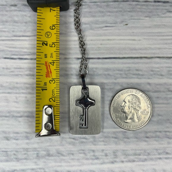 Unisex Silver Key Necklace DogTag 11" - Picture 3 of 5